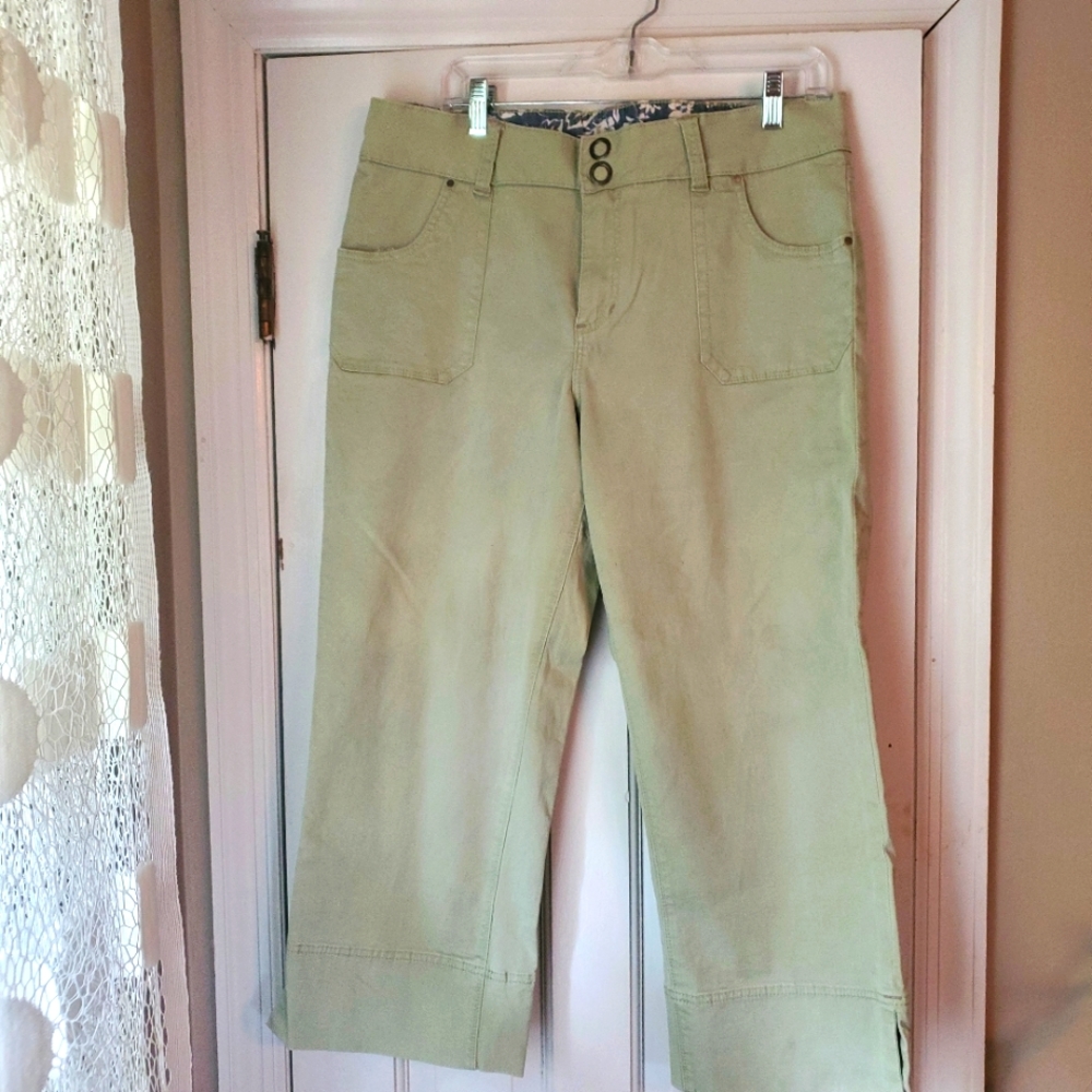 Spring Flare Capris